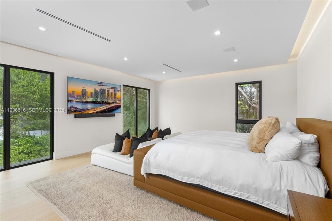 На продажу: $6,845,000 (6 спален, 6 ванн, 6847 Квадратных фут)