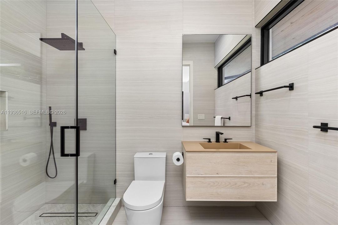 На продажу: $6,845,000 (6 спален, 6 ванн, 6847 Квадратных фут)