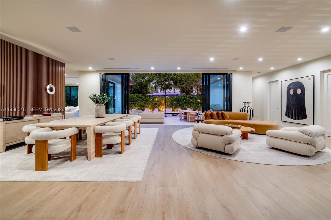 На продажу: $6,845,000 (6 спален, 6 ванн, 6847 Квадратных фут)