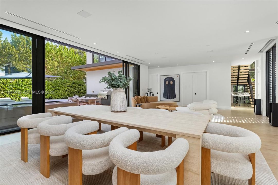 На продажу: $6,845,000 (6 спален, 6 ванн, 6847 Квадратных фут)