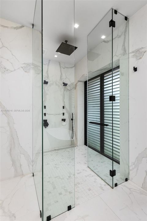 На продажу: $6,845,000 (6 спален, 6 ванн, 6847 Квадратных фут)