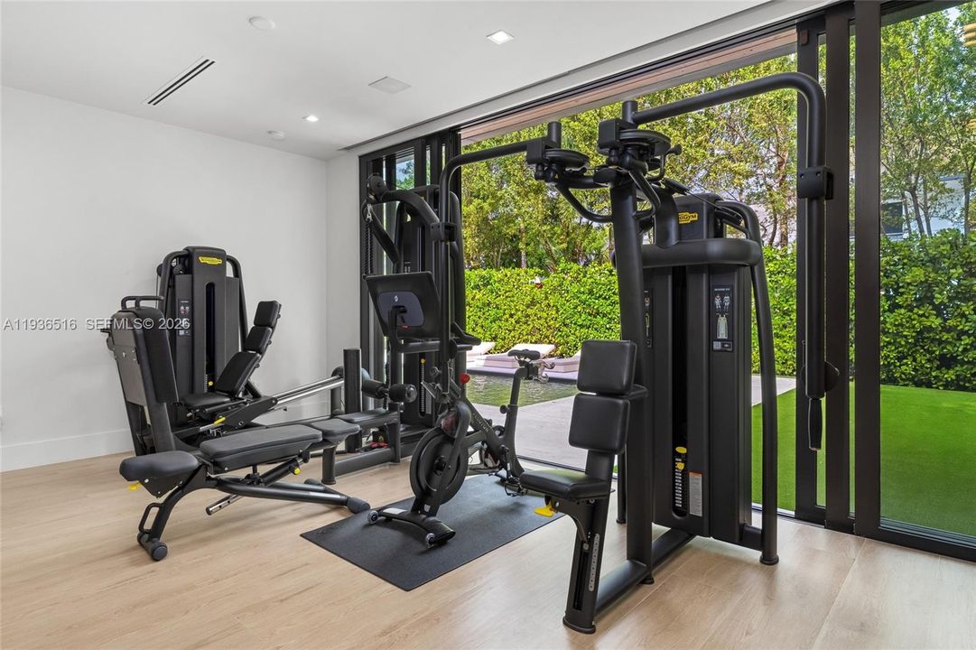 На продажу: $6,845,000 (6 спален, 6 ванн, 6847 Квадратных фут)