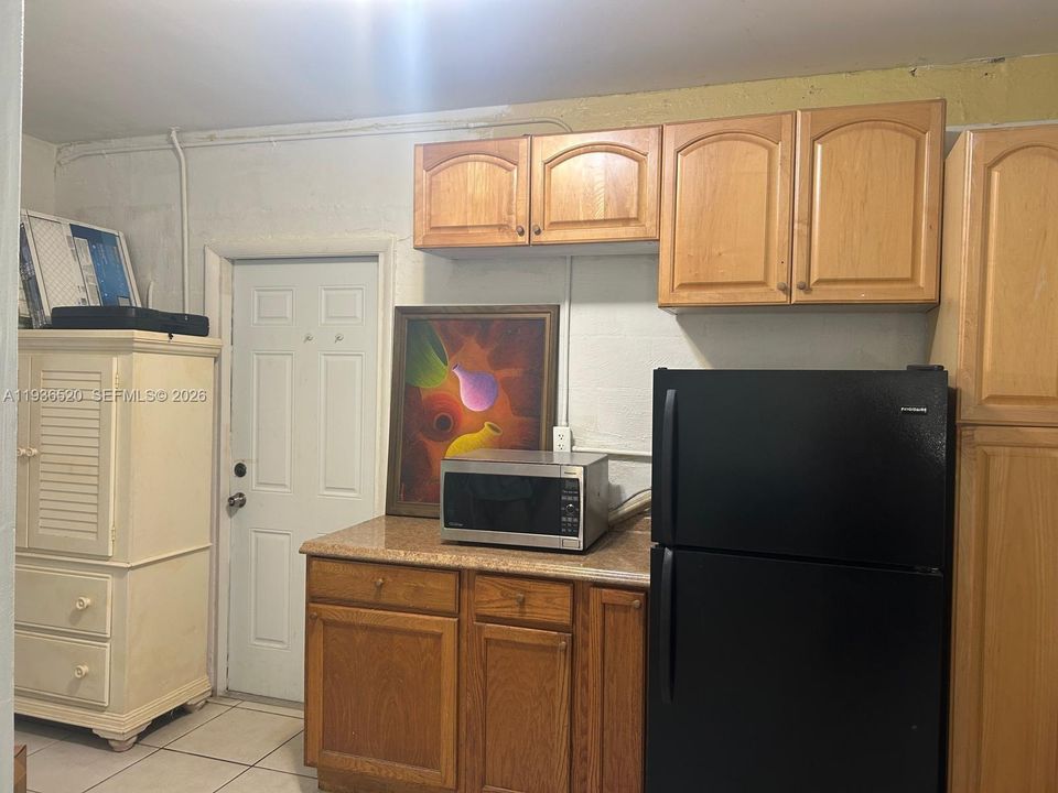 En Venta: $780,000 (3 camas, 2 baños, 1300 Pies cuadrados)