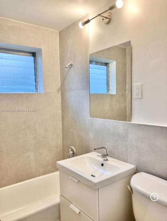 В аренду: $2,500 (2 спален, 2 ванн, 800 Квадратных фут)