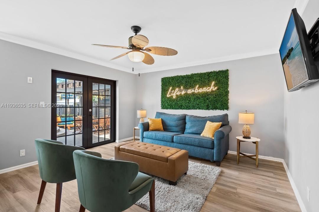 待售: $799,000 (4 贝兹, 2 浴室, 2076 平方英尺)