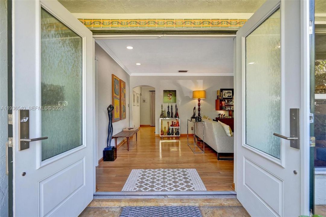 For Sale: $679,000 (3 beds, 2 baths, 1508 Square Feet)