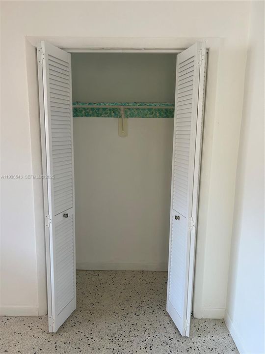 For Rent: $2,700 (3 beds, 2 baths, 2179 Square Feet)