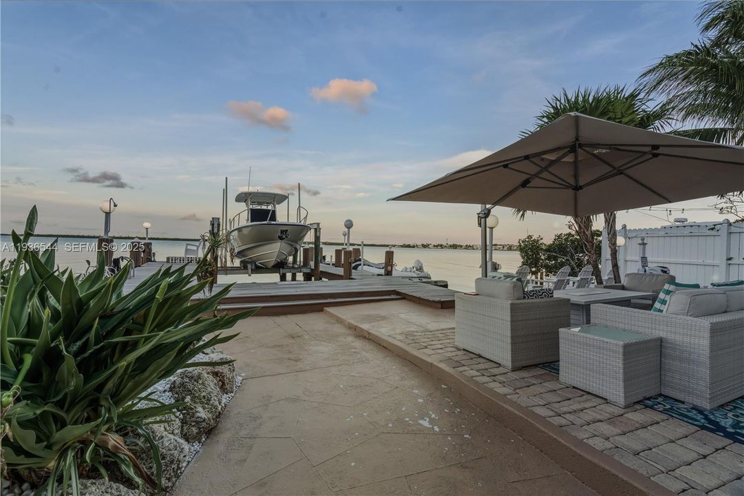 For Rent: $13,000 (3 beds, 4 baths, 2608 Square Feet)