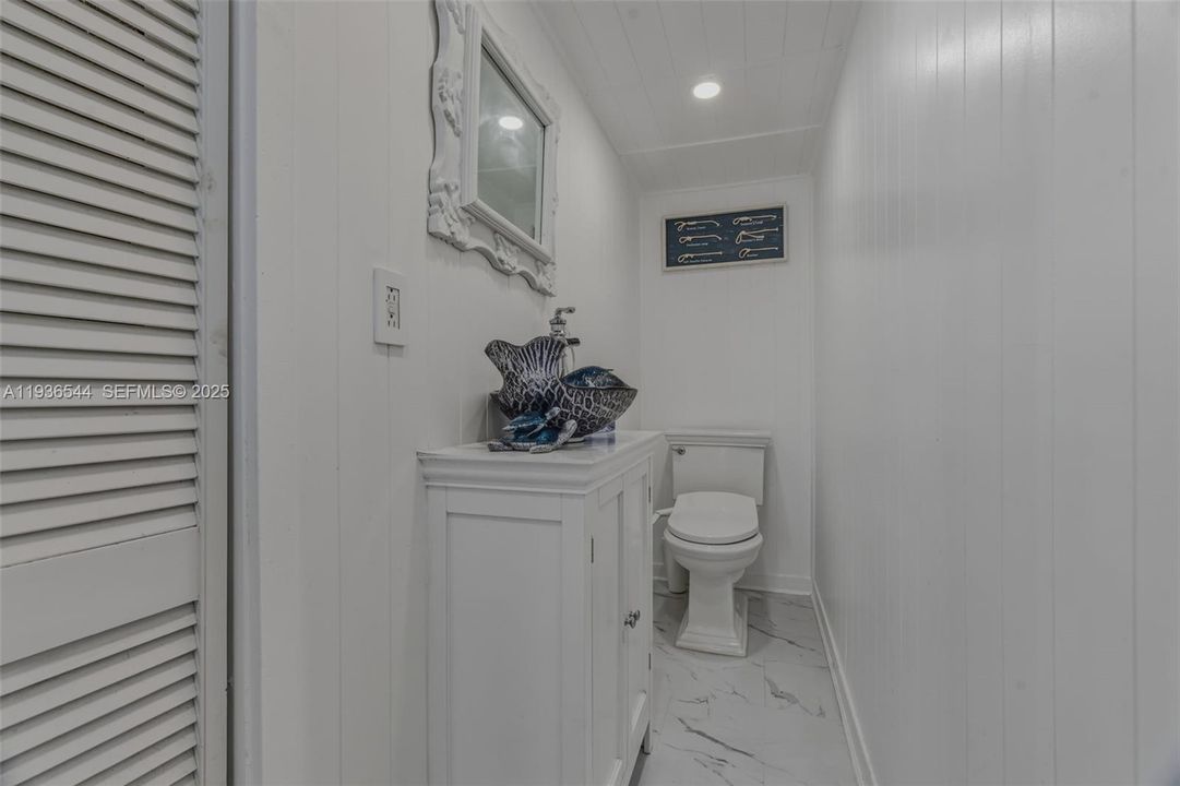 For Rent: $13,000 (3 beds, 4 baths, 2608 Square Feet)