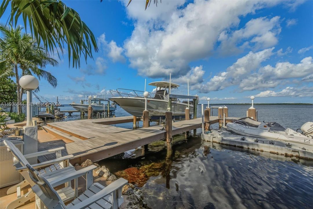 For Rent: $13,000 (3 beds, 4 baths, 2608 Square Feet)