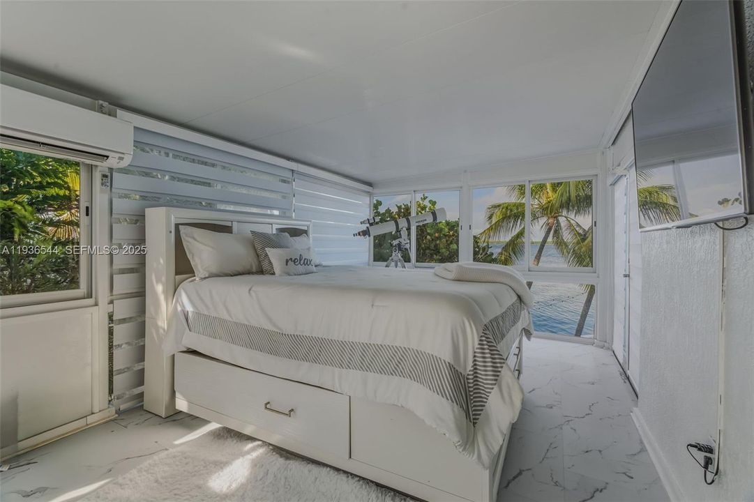 For Rent: $13,000 (3 beds, 4 baths, 2608 Square Feet)