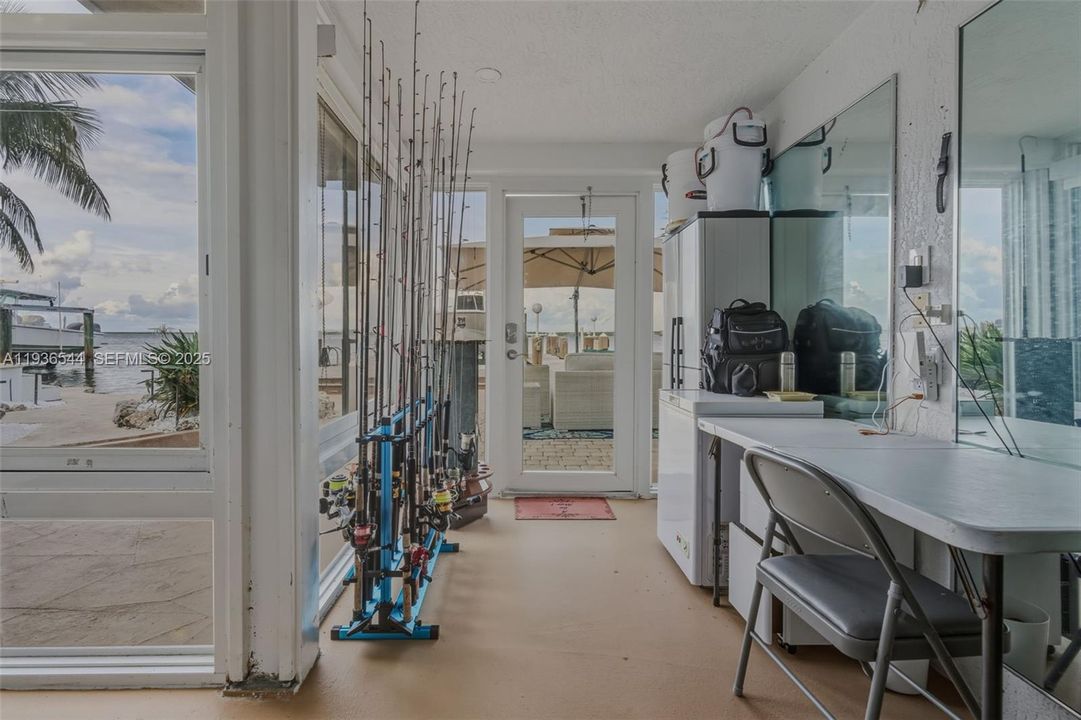 For Rent: $13,000 (3 beds, 4 baths, 2608 Square Feet)