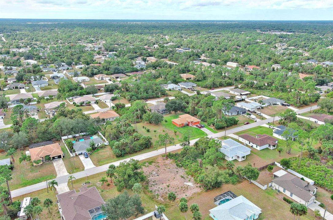 待售: $25,000 (0.23 acres)