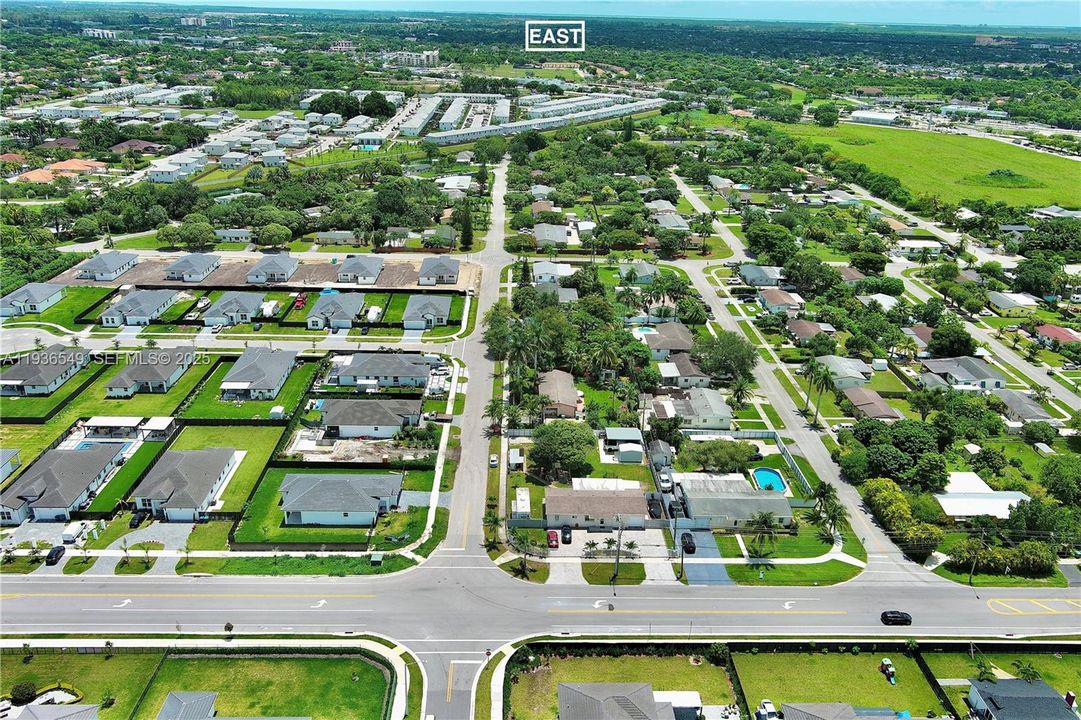 For Sale: $799,999 (5 beds, 4 baths, 2838 Square Feet)