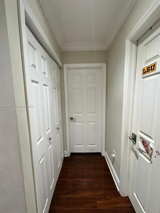 出租: $3,500 (5 贝兹, 3 浴室, 1824 平方英尺)