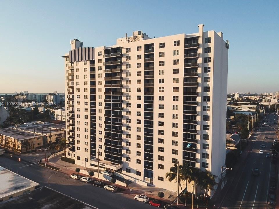 На продажу: $319,000 (1 спален, 1 ванн, 898 Квадратных фут)