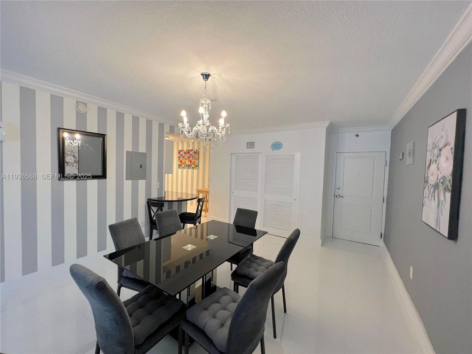 На продажу: $319,000 (1 спален, 1 ванн, 898 Квадратных фут)