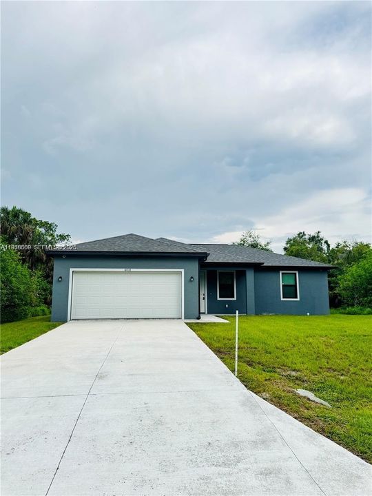 En Renta: $2,300 (3 camas, 2 baños, 0 Pies cuadrados)