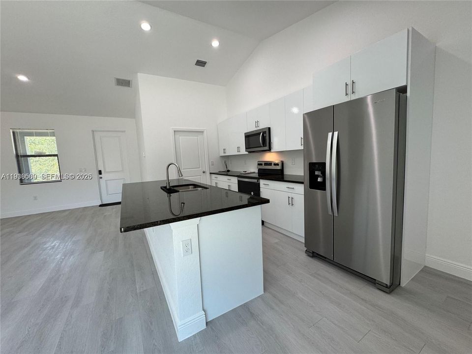 En Renta: $2,300 (3 camas, 2 baños, 0 Pies cuadrados)