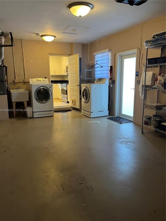 For Sale: $645,000 (2 beds, 2 baths, 1506 Square Feet)