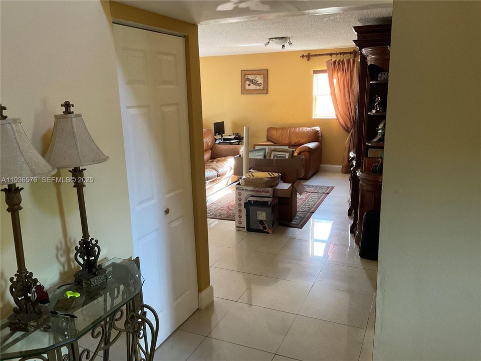 For Sale: $600,000 (3 beds, 2 baths, 2238 Square Feet)