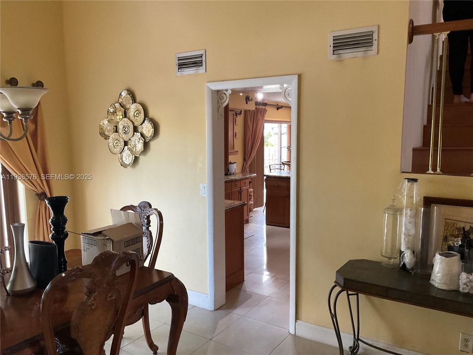 For Sale: $600,000 (3 beds, 2 baths, 2238 Square Feet)