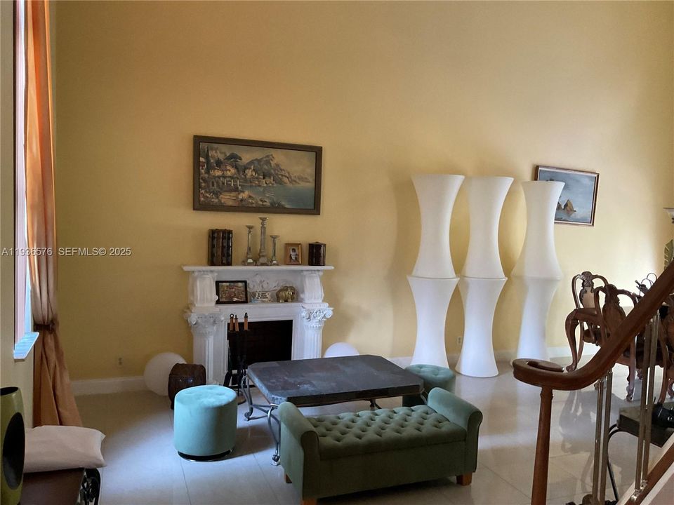 For Sale: $600,000 (3 beds, 2 baths, 2238 Square Feet)