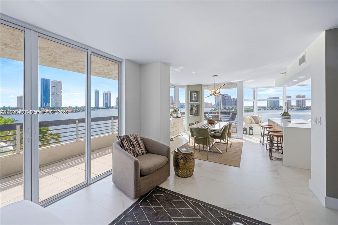 出租: $6,500 (3 贝兹, 3 浴室, 1694 平方英尺)