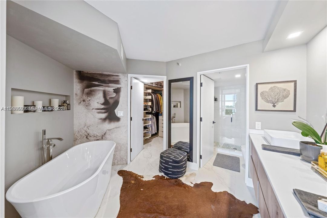 出租: $6,500 (3 贝兹, 3 浴室, 1694 平方英尺)