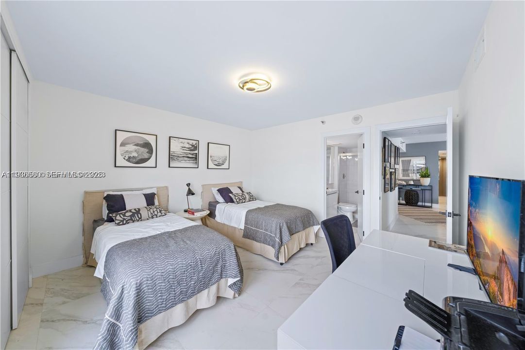 出租: $6,500 (3 贝兹, 3 浴室, 1694 平方英尺)