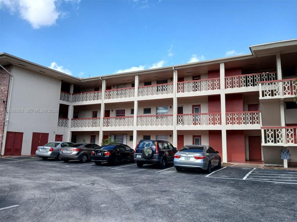 En Venta: $145,000 (1 camas, 1 baños, 748 Pies cuadrados)