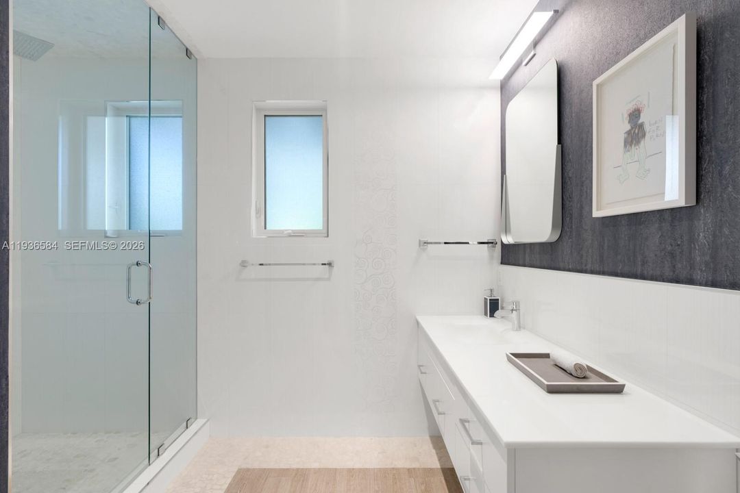 For Sale: $24,900,000 (6 beds, 6 baths, 7237 Square Feet)