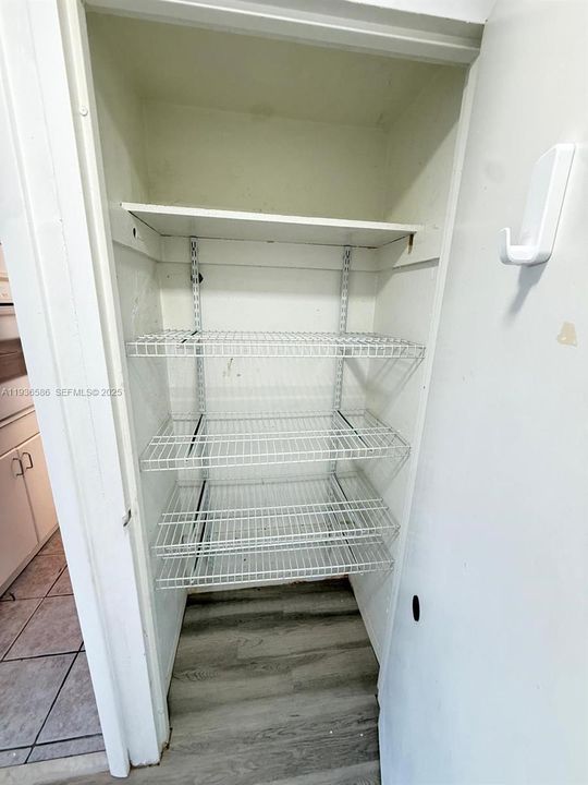 For Rent: $3,200 (2 beds, 2 baths, 1230 Square Feet)