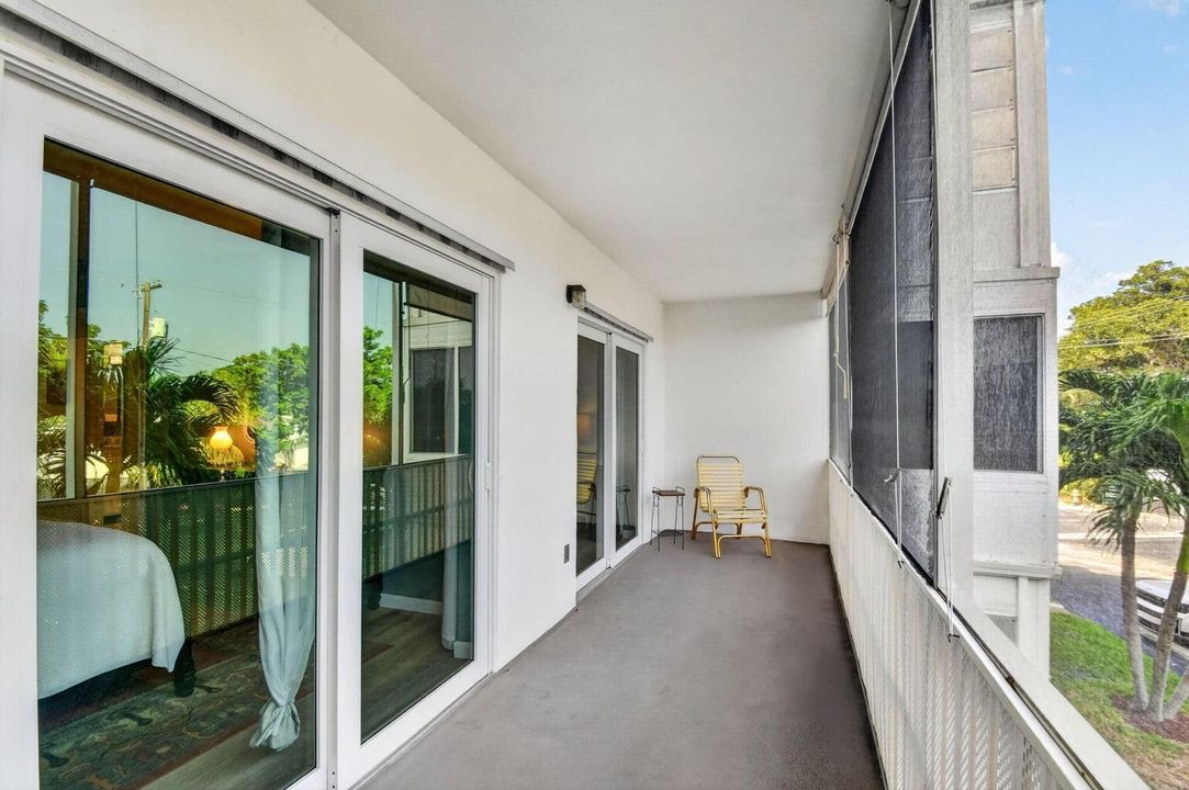 Long Balcony other direction
