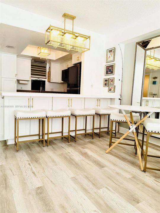 En Venta: $324,900 (1 camas, 1 baños, 800 Pies cuadrados)