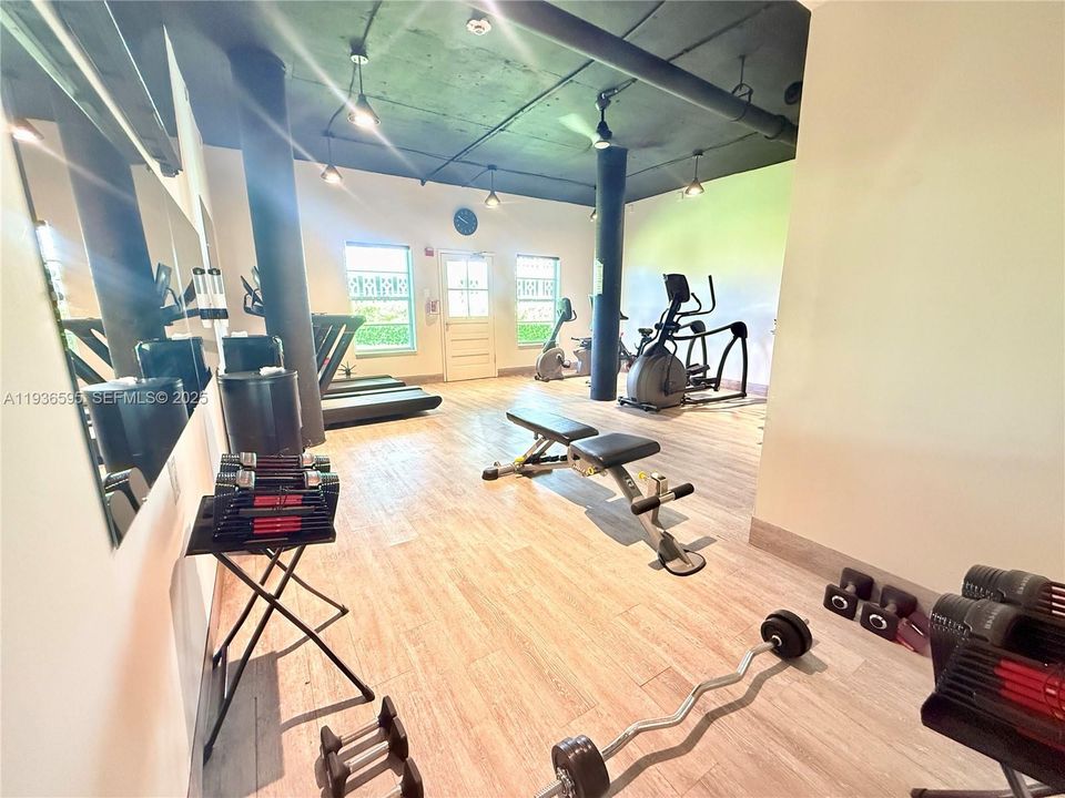 En Venta: $324,900 (1 camas, 1 baños, 800 Pies cuadrados)