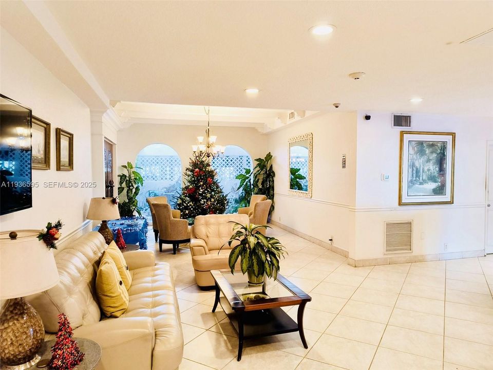 En Venta: $324,900 (1 camas, 1 baños, 800 Pies cuadrados)