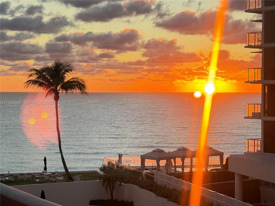 En Venta: $324,900 (1 camas, 1 baños, 800 Pies cuadrados)