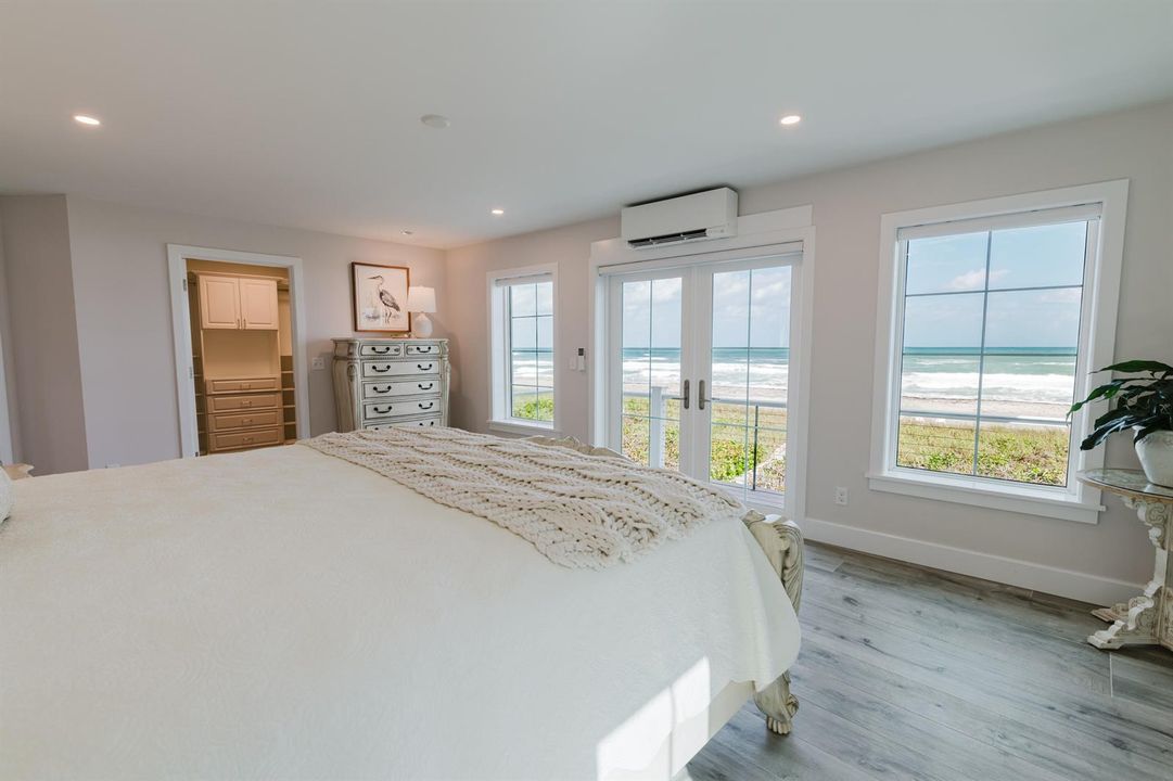 35 Primary Bedroom