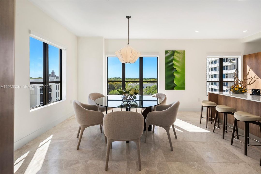 En Renta: $9,985 (2 camas, 2 baños, 1790 Pies cuadrados)