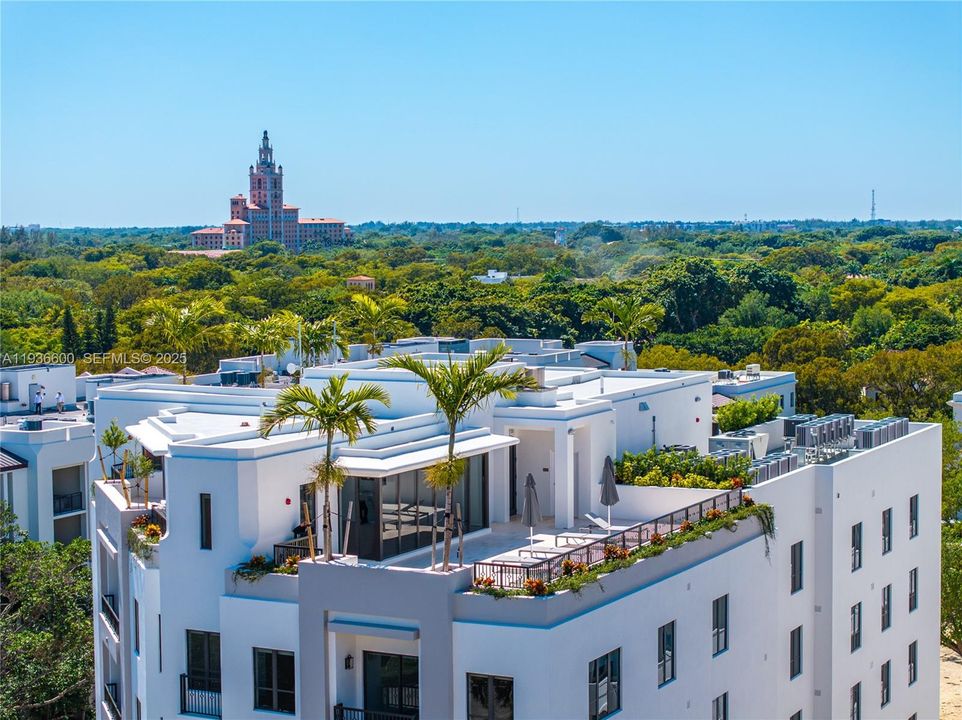 En Renta: $9,985 (2 camas, 2 baños, 1790 Pies cuadrados)