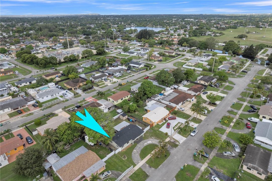 For Sale: $539,000 (4 beds, 1 baths, 1584 Square Feet)