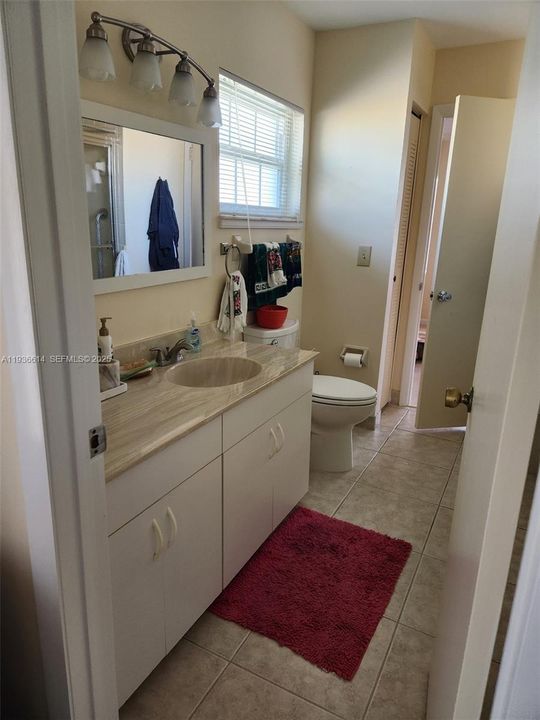 En Venta: $216,000 (2 camas, 2 baños, 1336 Pies cuadrados)