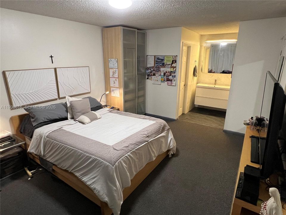 待售: $150,000 (2 贝兹, 2 浴室, 1130 平方英尺)