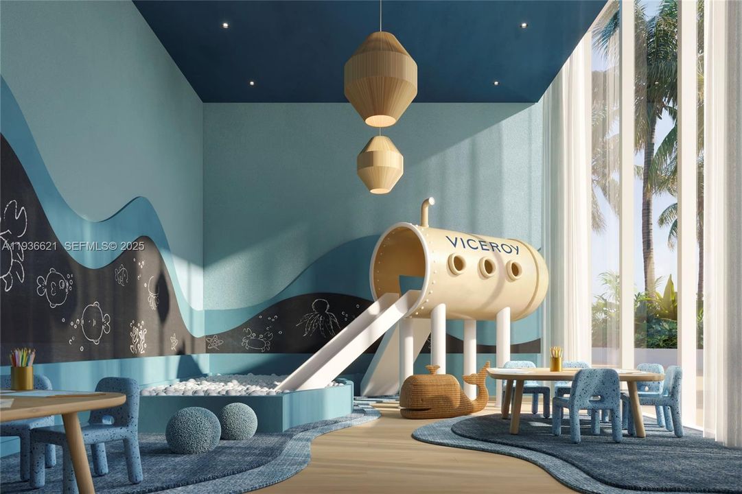 待售: $4,200,000 (4 贝兹, 4 浴室, 2585 平方英尺)