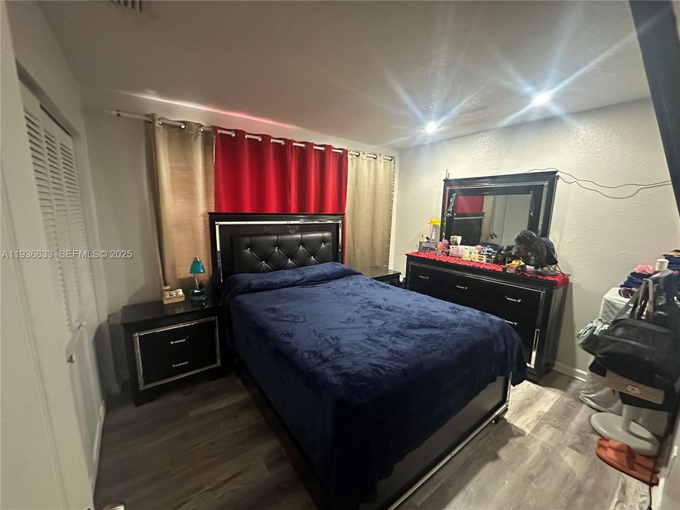 En Renta: $3,100 (3 camas, 2 baños, 1367 Pies cuadrados)