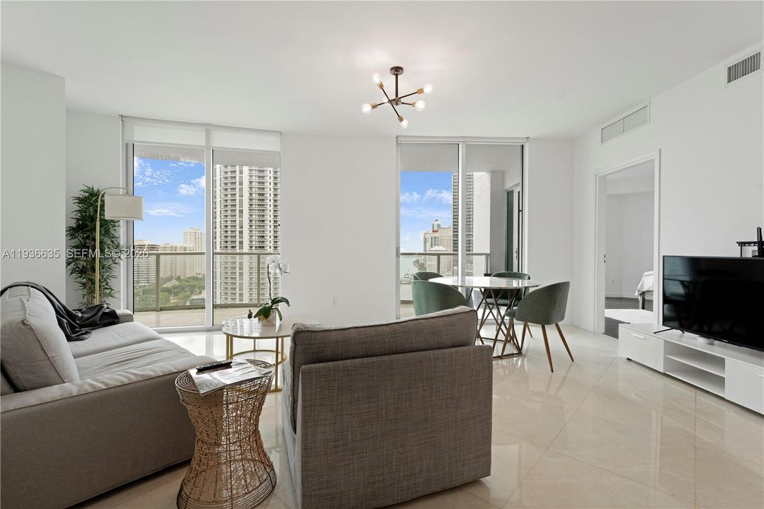 En Renta: $4,400 (2 camas, 2 baños, 1091 Pies cuadrados)