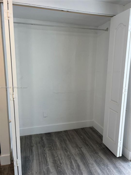 В аренду: $1,500 (1 спален, 1 ванн, 600 Квадратных фут)