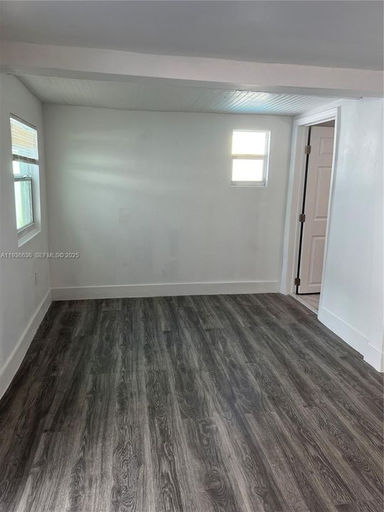 В аренду: $1,500 (1 спален, 1 ванн, 600 Квадратных фут)