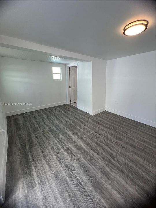 В аренду: $1,500 (1 спален, 1 ванн, 600 Квадратных фут)